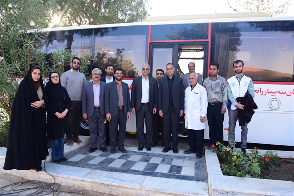 گزارش تصویری از اهداء خون دانشگاهیان دانشگاه  به آسیب دیدگان زلزله غرب کشور