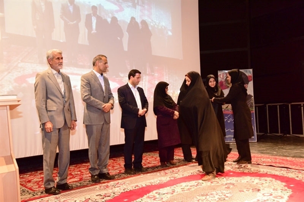  همایش گرامیداشت روز مادر و تجلیل از مقام والای زن
