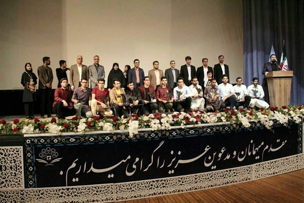کسب عنوان انجمن برتر در حوزه رقابتی فنی و مهندسی توسط انجمن علمی مهندسی مکانیک در نهمین جشنواره دانشگاهی حرکت 