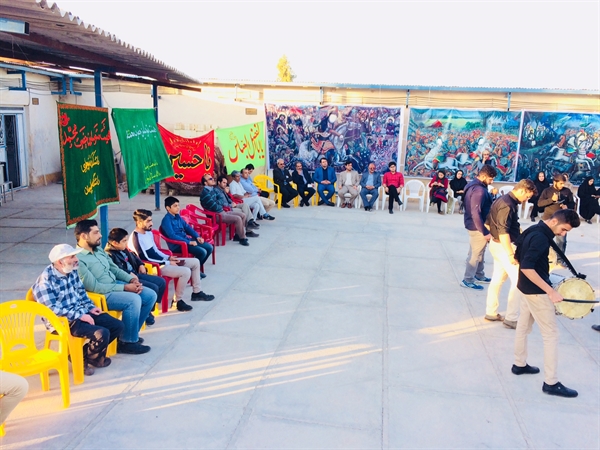 مجلس عزای امام حسین(ع) در کارگاه دانشکده هنر و معماری