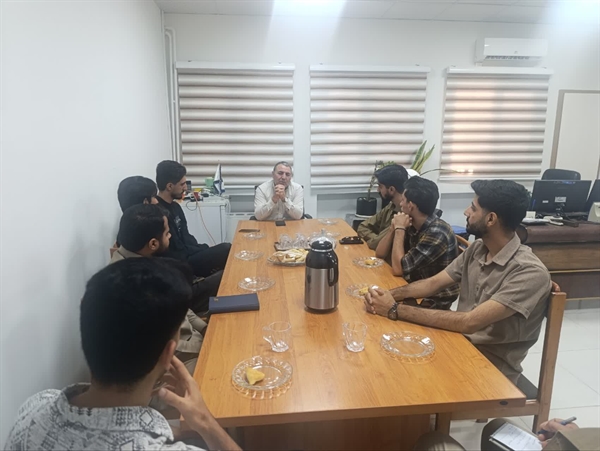 برگزاری نشست رئیس محترم دانشکده مهندسی شهید نیکبخت با دبیران انجمن های علمی دانشکده مهندسی شهید نیکبخت