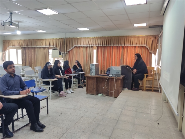 هفته سرآمدی آموزشی دانشکده ادبیات و علوم انسانی 1402/02/11