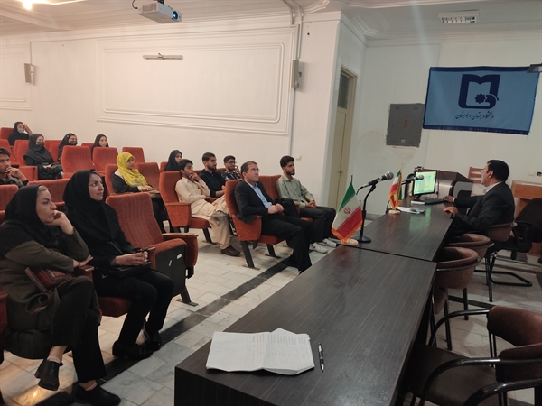 هفته سرآمدی آموزشی دانشکده ادبیات و علوم انسانی1402/02/11 ب