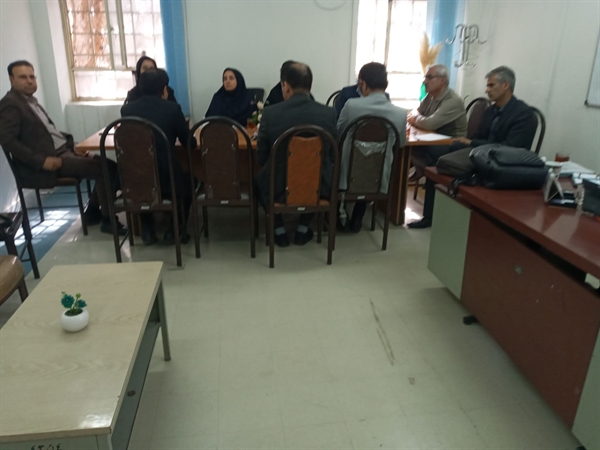 جلسه شورای اموزشی دانشکده ادبیات