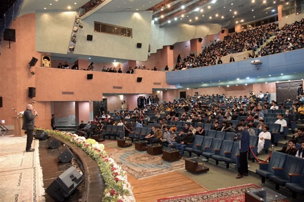 برگزاری جشن بزرگ نیمه شعبان در تالار فردوسی دانشگاه 