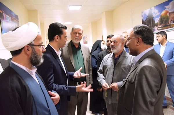 حضور استاندار در کلاس های دانشجویان در بازدید از دانشگاه سیستان و بلوچستان