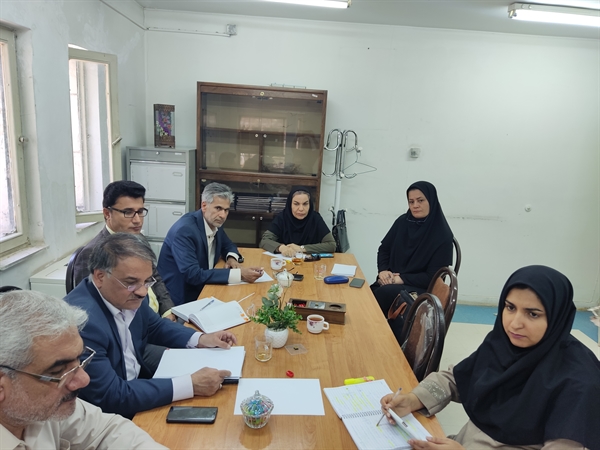 جلسه آموزشی دانشکده ادبیات و علوم انسانی 1402/02/06