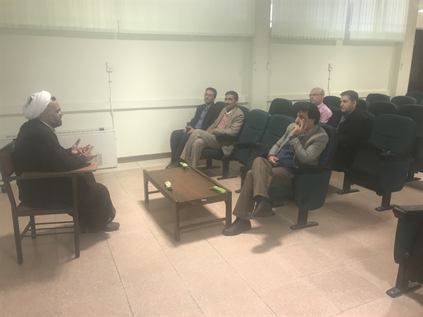 سخنرانی حاج آقای بارانی با عنوان جهت گیری الهی-فرهنگی در تدریس