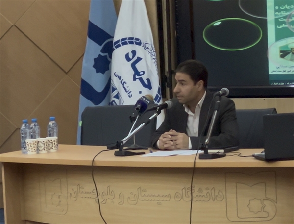 خلیل حکیمی فر، مدیر گروه ادیان دانشگاه سیستان و بلوچستان:   گفتگو وسیله‌ای برای درک متقابل است نه تغییر دین یا توافق