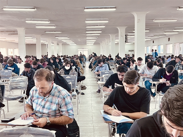 امتحانات میانترم هماهنگ دروس برون گروهی دانشکده علوم (فیزیک1 و فیزیک2) 