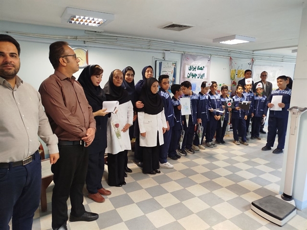 تقدیر و تشکر  مجتمع آموزشی دانشگاه سیستان و بلوچستان از  کادر  سلامت   مرکز  مشاوره  و بهداشت 