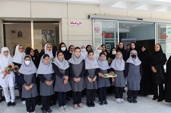 تقدیر  و تشکر  از پرستاران بیمارستان نبی  اکرم با  حضور  مدیر محترم مرکز مشاوره و سلامت دانشگاه سیستان و بلوچستان 