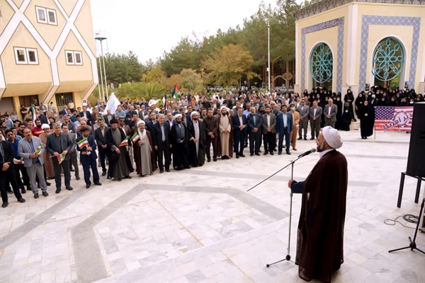 اجتماع دانشگاهیان استان، در دانشگاه سیستان و بلوچستان در دفاع از مردم مظلوم غزه