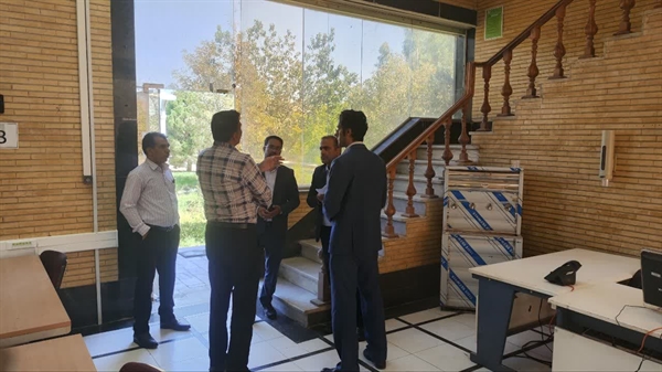 بازدید اعضای ستاد استقبال نو دانشجویان از سایت دکتر عظیمی