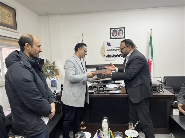 واگذاری عاملیت توسعه خوشه کسب‌وکار سیمان و قطعات بتنی به دانشگاه سیستان و بلوچستان