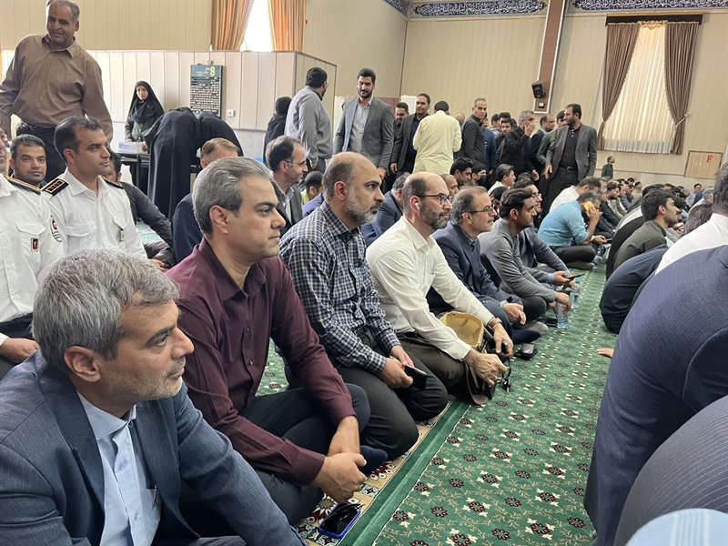 حضور دانشگاهیان دانشگاه سیستان و بلوچستان در مراسم بزرگداشت شهادت حضرت آیت‌الله‌العظمی خامنه‌ای (ره)