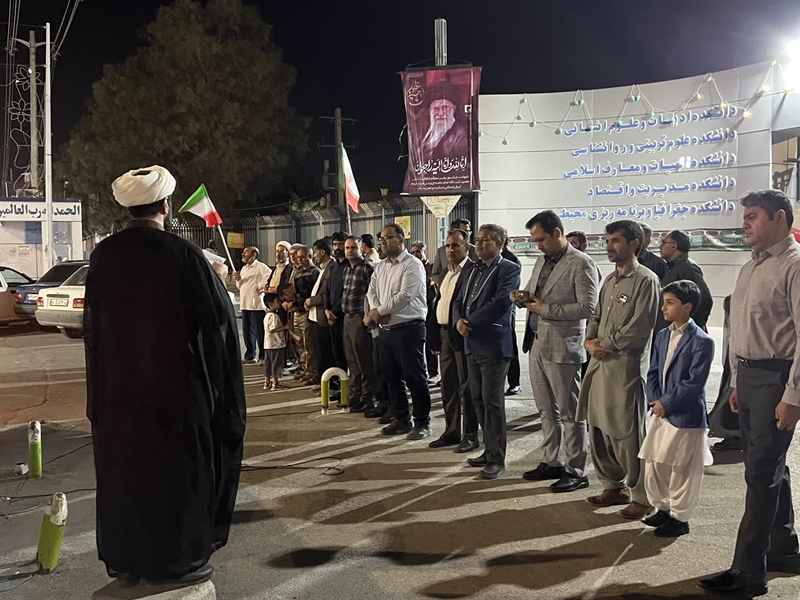 حماسه دانشگاهیان زاهدان در هفتادمین شب از تجمعات شبانه مردمی 