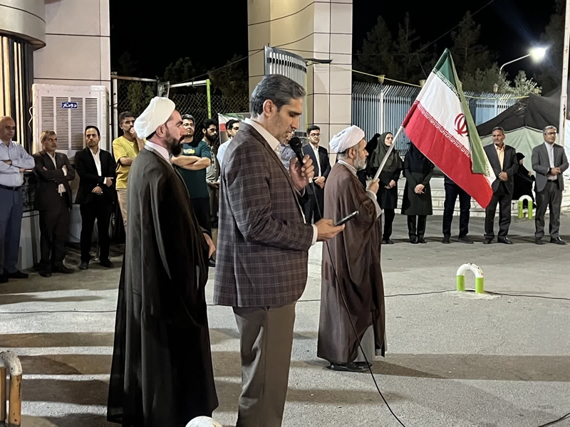 هفتاد و سومین شب از قرار ایستادگی دانشگاهیان زاهدان برگزار شد