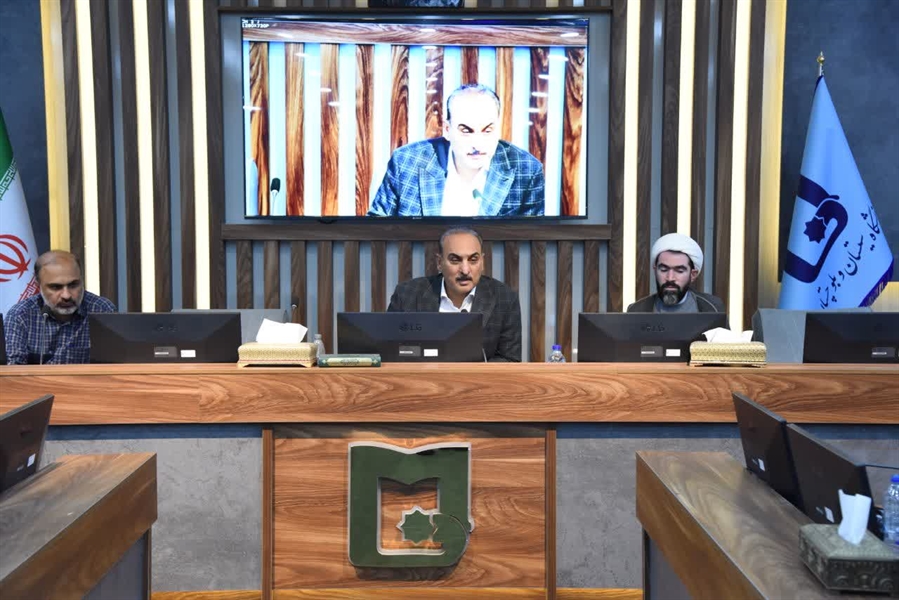 ژئوپلیتیک انرژی در میدان نبرد؛  بهره‌برداری هوشمندانه از تنگه هرمز گزارشی از نشست هم‌اندیشی اساتید دانشگاه سیستان و بلوچستان با دکتر فرهاد شهرکی