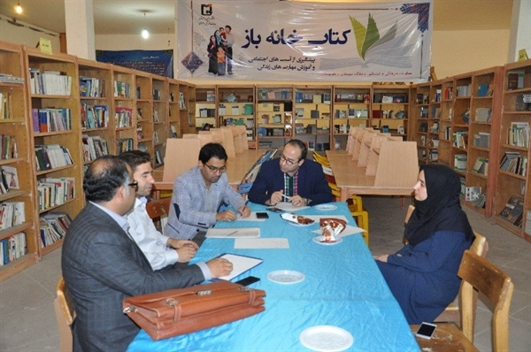 تشکیل جلسات کمیسیون های تخصصی اتاق فکر دانشگاه
