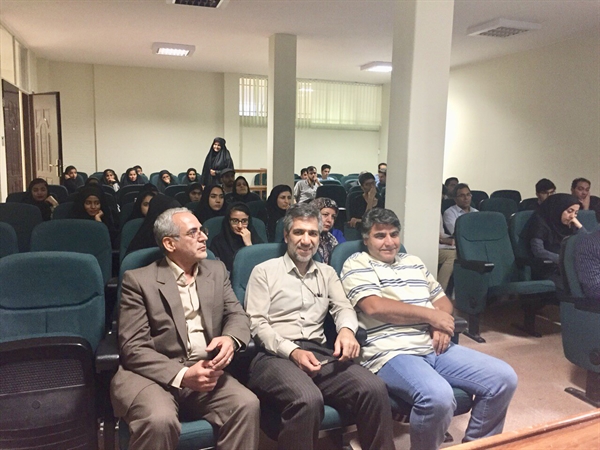 برگزاری سمینار علمی فیزیک به صورت وبینار با سخنرانی دکتر کامران وفا