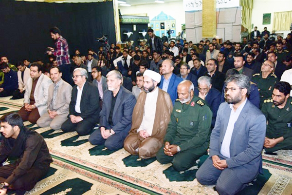 یادواره شهدای عاشورائیان و تکریم  از مقام والای شهدا برگزار شد