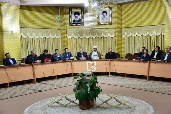 اولین نشست شورای اداری دانشگاه در سال 98 برگزارشد