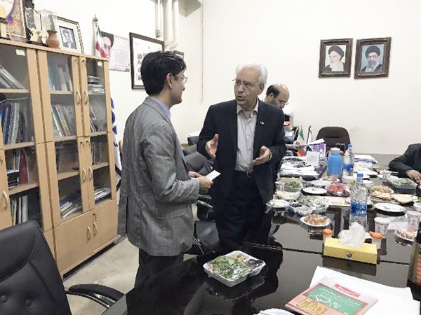 ساخت کتابخانه توسط بنیاد قلم چی در دانشگاه اجرایی شد