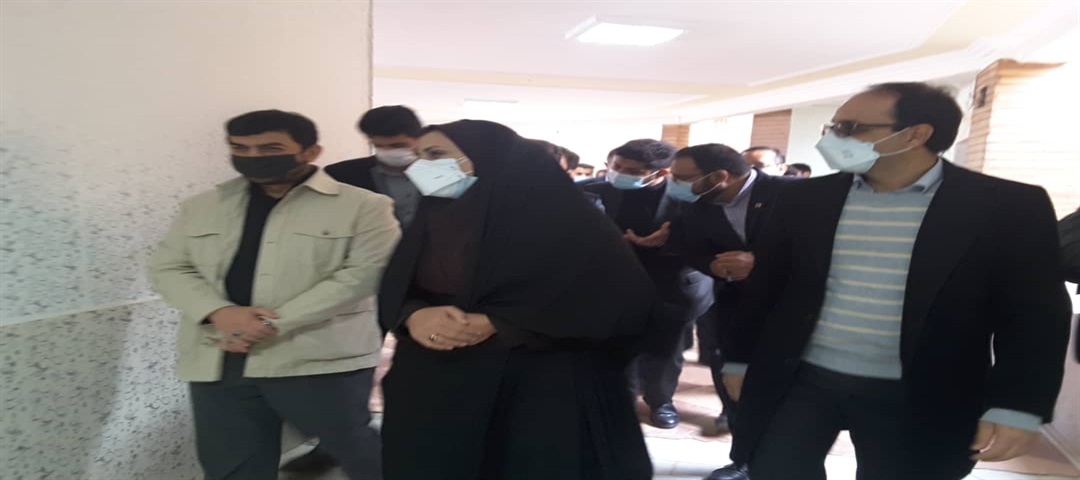 بازدید استاندار و سرپرست معاونت هماهنگی امور اقتصادی از دفتر ارتباط با صنعت دانشگاه سیستان و بلوچستان و دفتر کلینیک کسب و کار استان در مرکز خدمات شهرک صنعتی زاهدان _ میرجاوه 