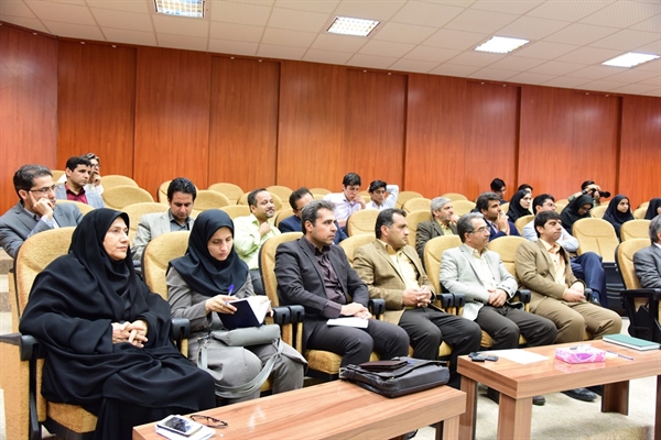  نشست کارآفرینی و تجاری سازی در مجتمع فن آوری و نو آوری برگزار شد