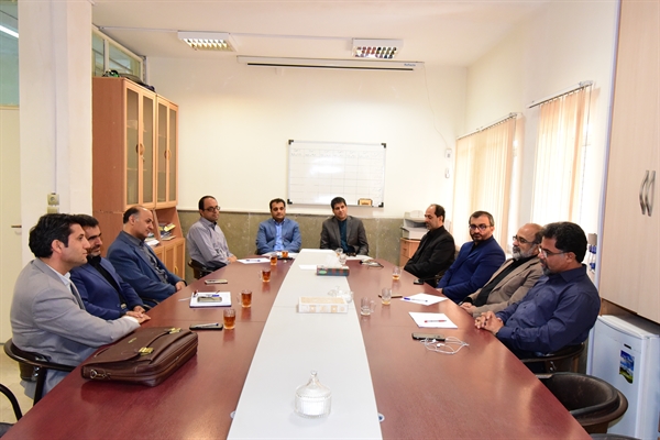 نشست حوزه معاونت پژوهشی با اداره کل میراث فرهنگی، صنایع دستی وگردشگری استان 