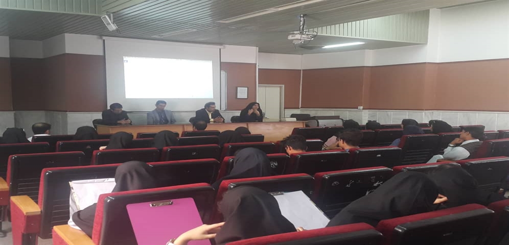  جلسه ی معارفه ی دانشجویان جدیدالورودسال تحصیلی جاری در روز چهارشنبه هفدهم مهرماه  در محل نگارخانه دانشکده هنر و معماری برگزار گردید