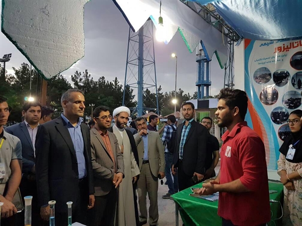 حضور غرفه شیمی در نهمین جشنواره حرکت دانشگاه سیستان و بلوچستان