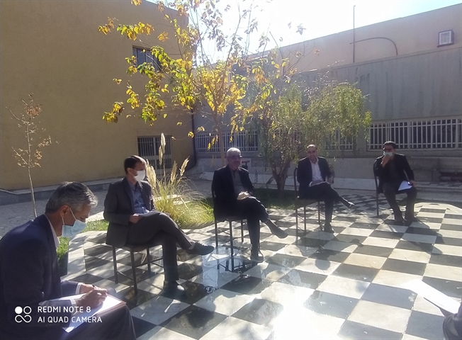 برگزاری جلسه شورای آموزشی دانشکده ادبیات و علوم انسانی 