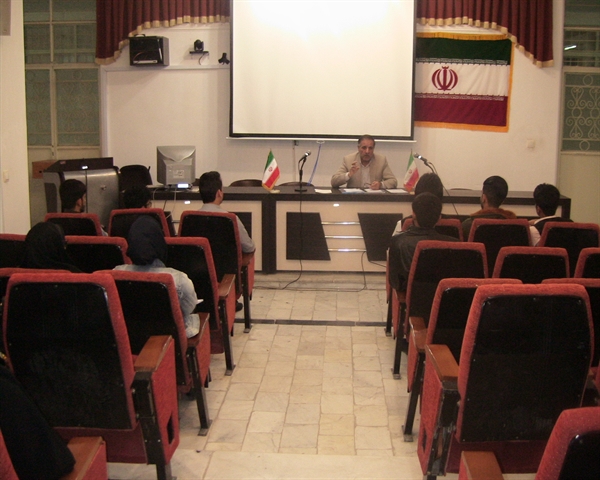 برگزاری کارگاه " ناصر خسرو چه حرفی برای گفتن دارد؟ " در دانشکده ادبیات وعلوم انسانی