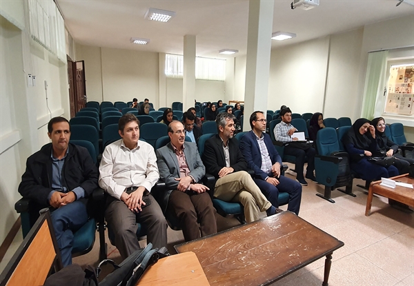 جلسه معارفه دانشجویان جدیدالورود رشته فیزیک