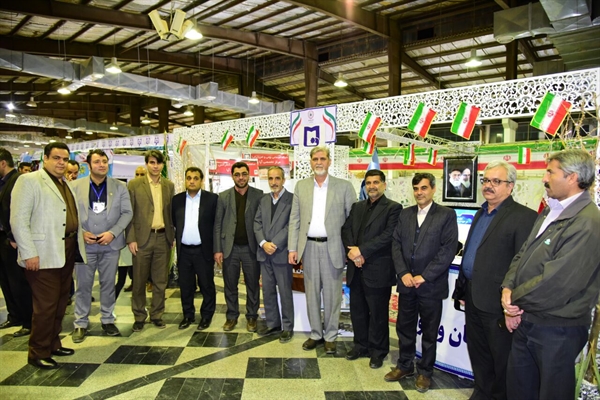 دکتر رضایی از نمایشگاه دستاوردهای چهل‌ساله انقلاب اسلامی بازدید کرد