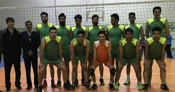 پیروزی مقتدرانه  تیم والیبال پسران دانشگاه در مقابل تیم منتخب شهرستان زابل 