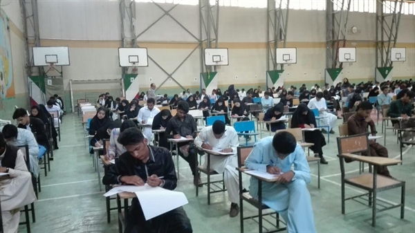 بازدید از روند برگزاری امتحانات