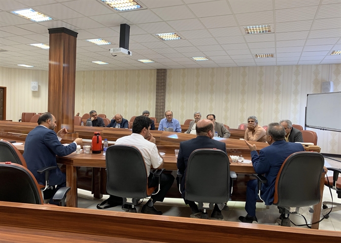 برگزاری جلسه با مدیران شرکت پرلوک متولی امور مطالعاتی چاههای ژرف سیستان وباحضور رئیس بنیاد نخبگان و اساتید دانشگاه